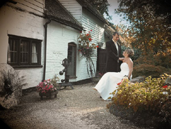 Choosing the right wedding photographer